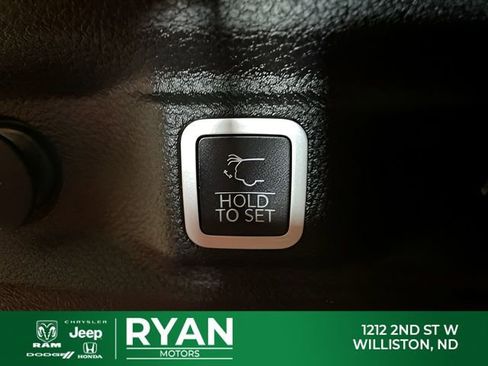 Used 2019 RAM 1500 Big Horn AWD/4WD image 12