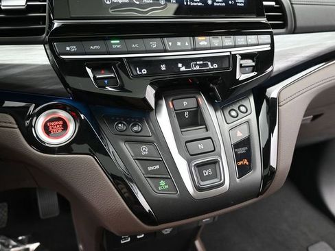 New 2026 Honda Odyssey Elite image 17