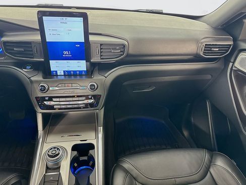 Used 2020 Ford Explorer ST w/ ST Street Pack image 26