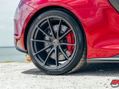 Used 2016 McLaren 675LT Coupe RWD image 81