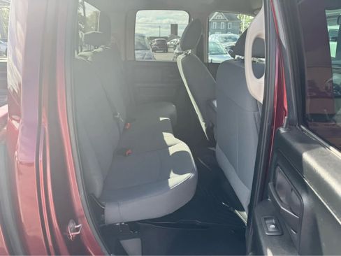 Used 2017 RAM 1500 Express image 17