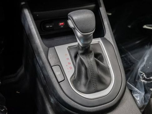 Used 2024 Kia Forte LXS FWD image 21