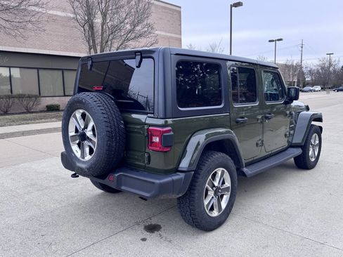 Used 2021 Jeep Wrangler Unlimited Sahara w/ Uconnect 4C Nav & Sound Group image 6