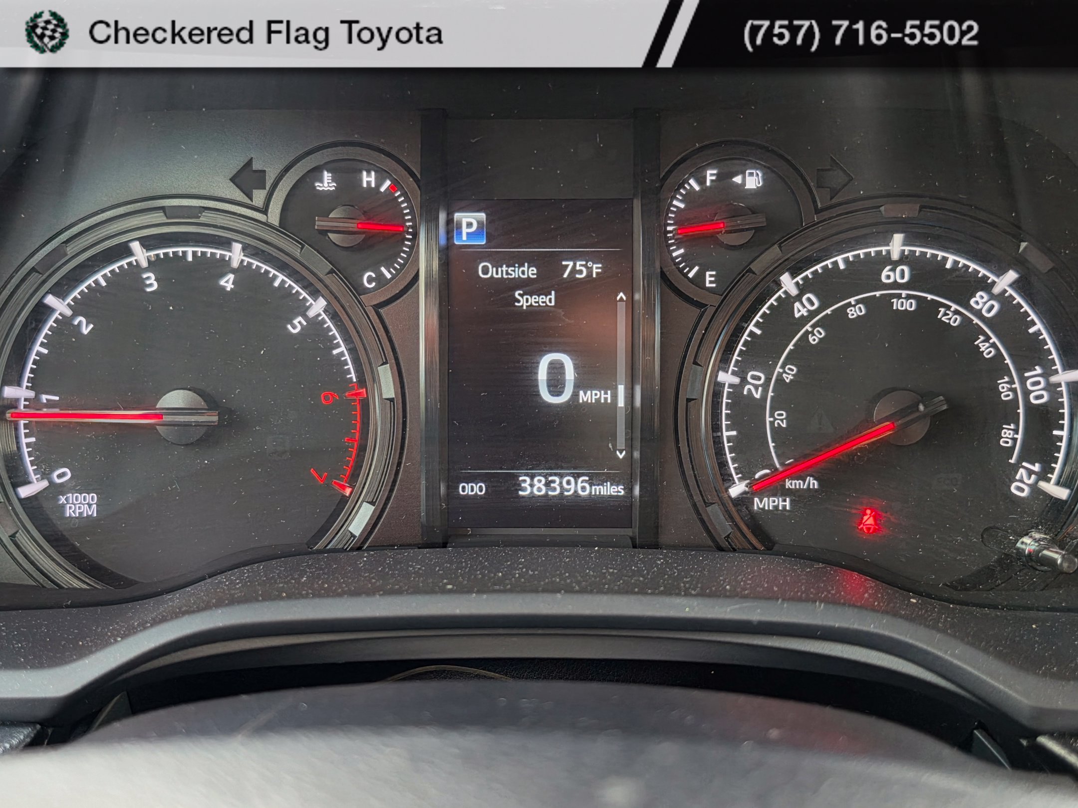 Used 2024 Toyota 4Runner SR5 Premium w/ Moonroof Package AWD/4WD image 13