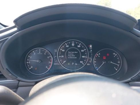 Used 2024 MAZDA MAZDA3 s FWD image 9