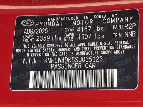 Used 2025 Hyundai Elantra N FWD image 29