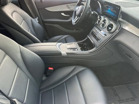 Certified 2022 Mercedes-Benz GLC 300 w/ Premium Package Lite image 16