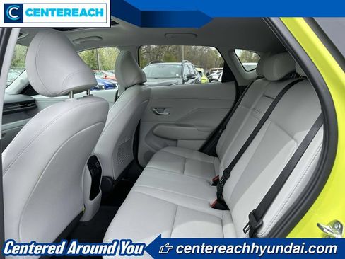 Used 2024 Hyundai Kona Limited AWD/4WD image 10