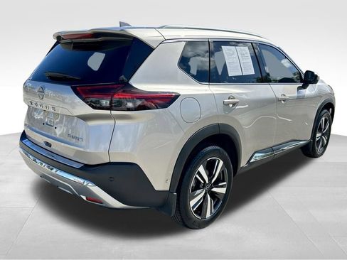 Certified 2023 Nissan Rogue Platinum w/ Platinum Premium Package image 6