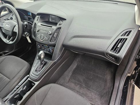 Used 2016 Ford Focus SE image 16
