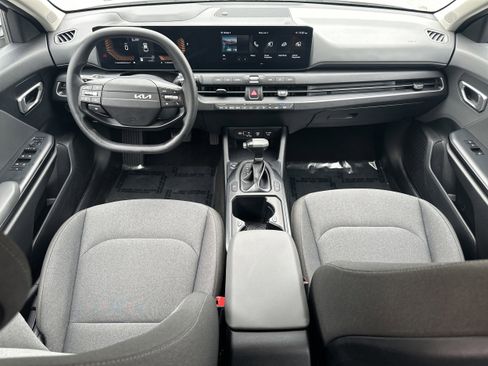 Used 2025 Kia K4 FWD image 22