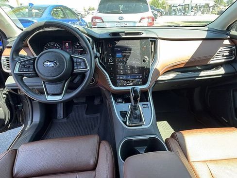 Used 2025 Subaru Outback Touring XT AWD/4WD image 18