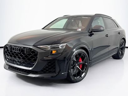 New 2025 Audi RS Q8 performance