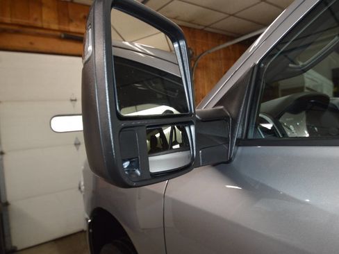 Used 2024 RAM 2500 Big Horn w/ Bed Utility Group image 23