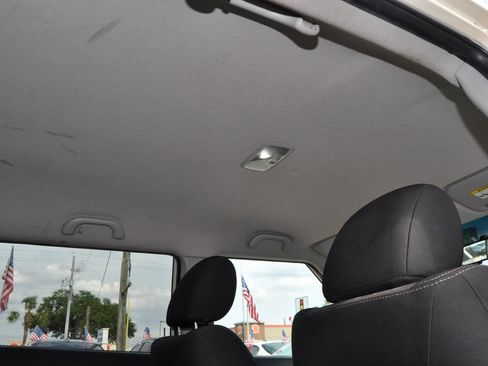 Used 2013 Kia Soul + FWD image 15