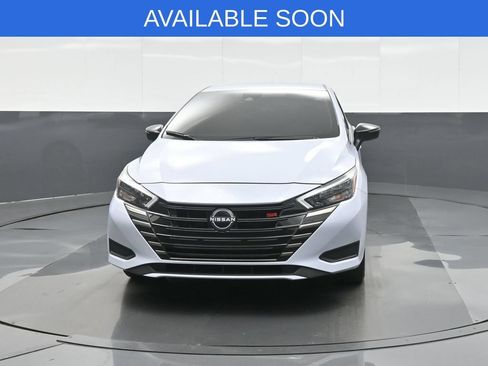 Used 2025 Nissan Versa SR w/ Trunk Package FWD image 2