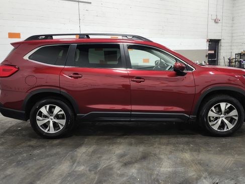 Used 2025 Subaru Ascent Premium image 19