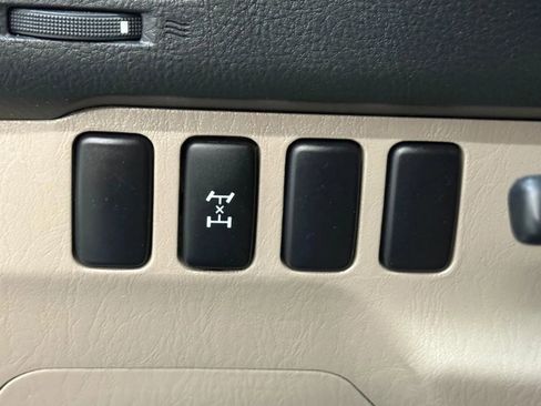 Used 2005 Toyota 4Runner Sport image 29