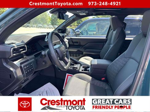 Certified 2025 Toyota 4Runner TRD Off-Road Premium w/ Tow Technology Package AWD/4WD image 17