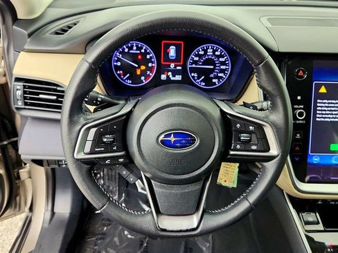 Used 2020 Subaru Outback Premium AWD/4WD image 13
