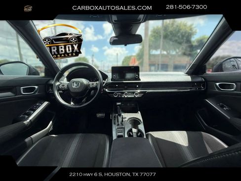 Used 2023 Honda Civic Sport image 9