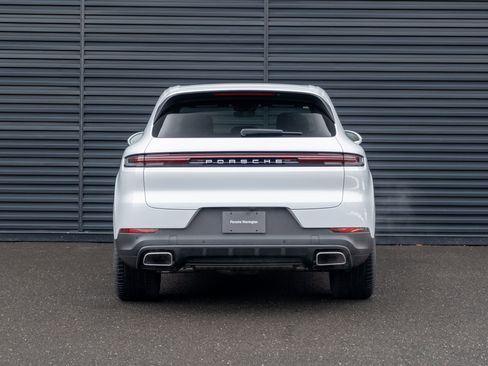 New 2026 Porsche Cayenne image 7