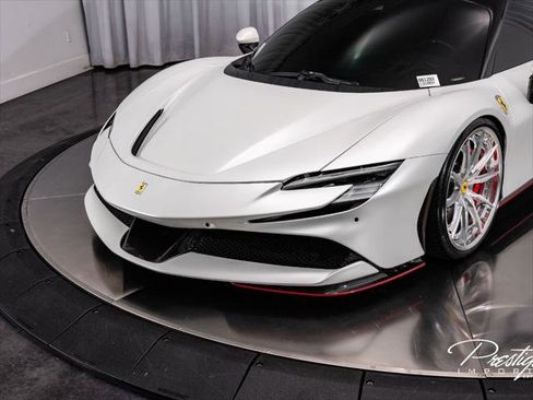 Used 2023 Ferrari SF90 Stradale AWD/4WD image 2