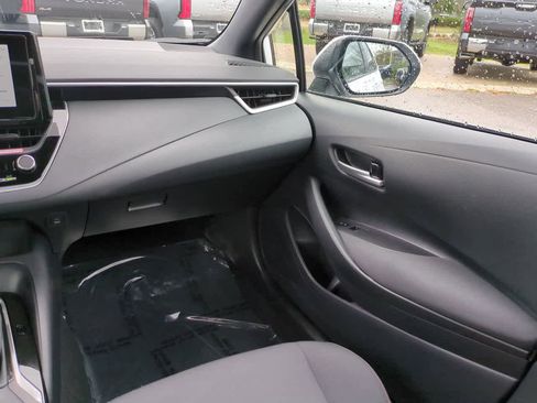 Certified 2026 Toyota Corolla SE image 16