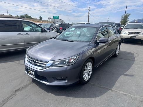 Used 2015 Honda Accord EX-L image 2