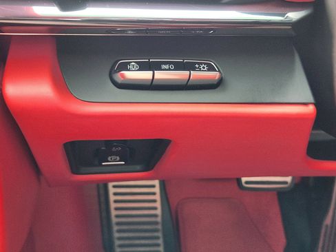 Used 2024 Chevrolet Corvette Z06 w/ Stealth Interior Trim Package image 18