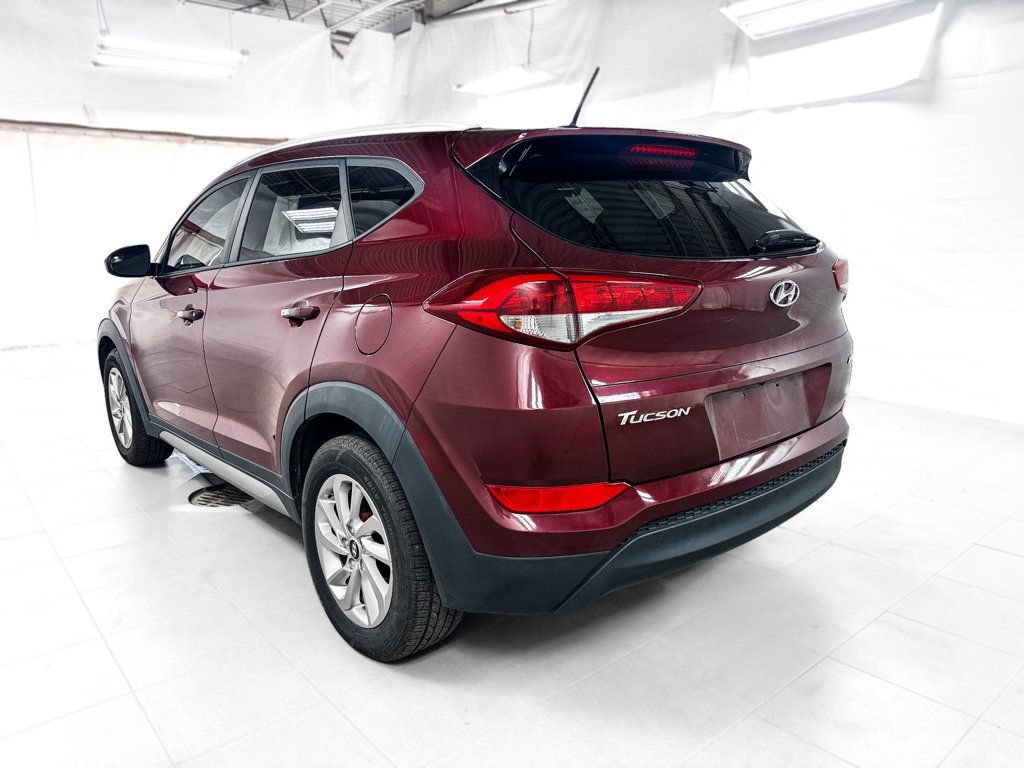 Used 2017 Hyundai Tucson SE w/ SE Popular Package 02 AWD/4WD image 4