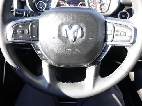 Used 2025 RAM 1500 Laramie image 30