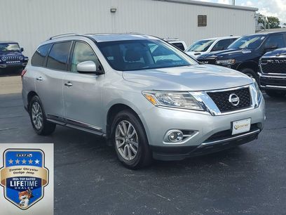 Used 2014 Nissan Pathfinder SL w/ SL Tech Package