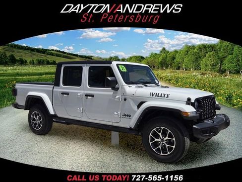 Used 2021 Jeep Gladiator Sport AWD/4WD image 1