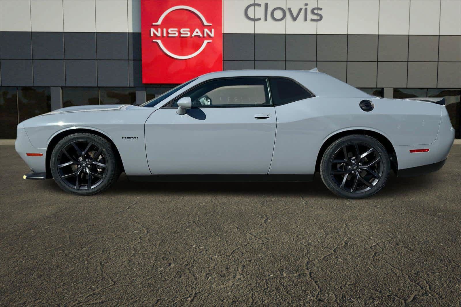 Used 2021 Dodge Challenger R/T w/ Blacktop Package RWD image 6