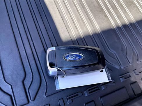 Used 2021 Ford F350 Lariat w/ Tremor Off-Road Package AWD/4WD image 20