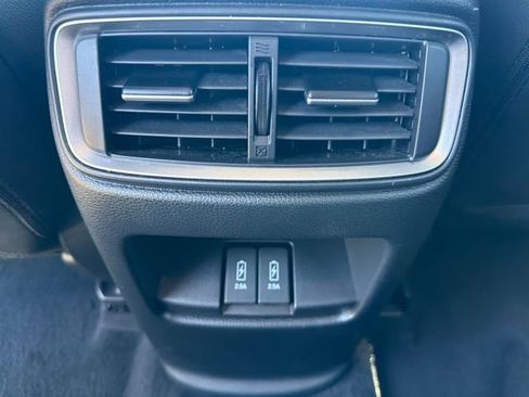 Used 2021 Honda CR-V Touring image 19