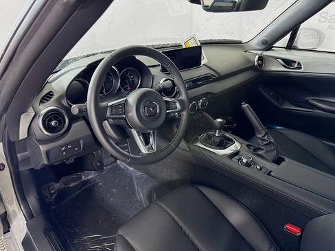 New 2025 MAZDA MX-5 Miata Grand Touring w/ Weather Package image 9