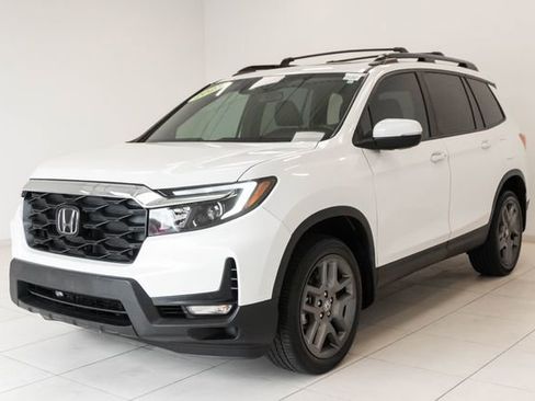 Used 2023 Honda Passport EX-L image 6