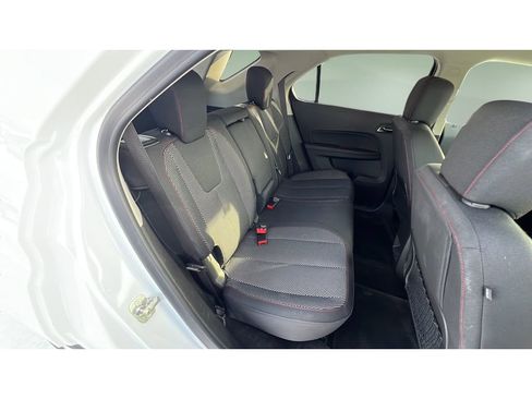 Certified 2017 Chevrolet Equinox LT w/ Convenience Package image 31