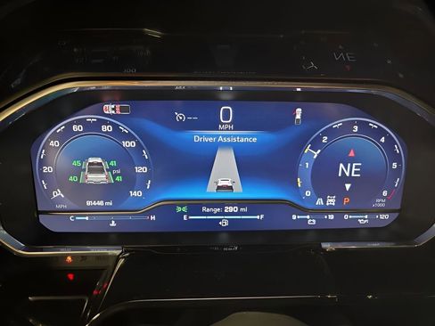 Used 2025 Chevrolet Silverado 1500 LT image 15