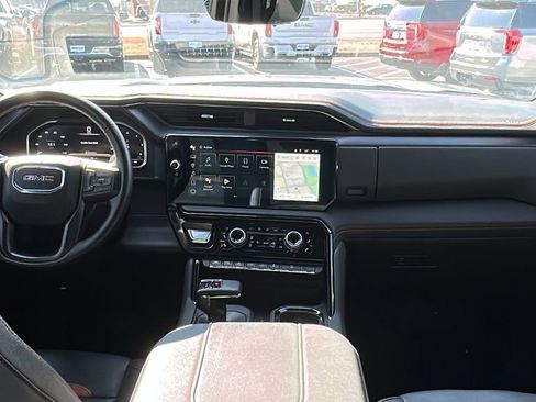 Certified 2023 GMC Sierra 1500 AT4 w/ AT4 Premium Package image 10