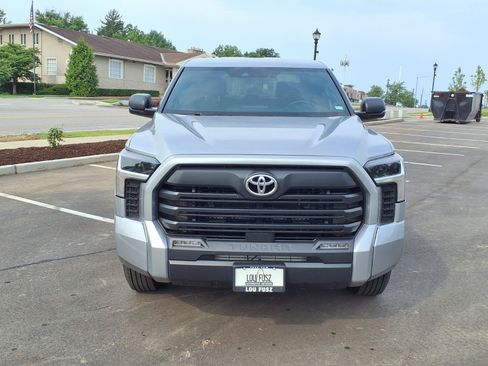 Used 2025 Toyota Tundra SR5 AWD/4WD image 29