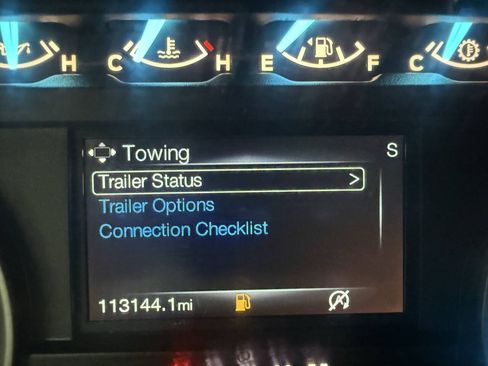 Used 2018 Ford F150 XLT w/ Equipment Group 302A Luxury AWD/4WD image 17