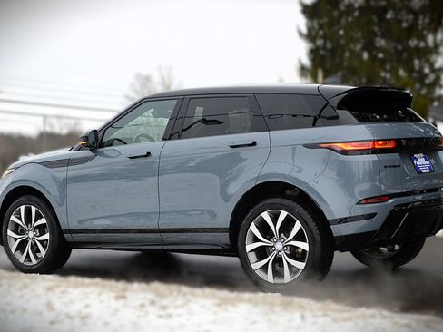 Used 2023 Land Rover Range Rover Evoque R-Dynamic SE image 7