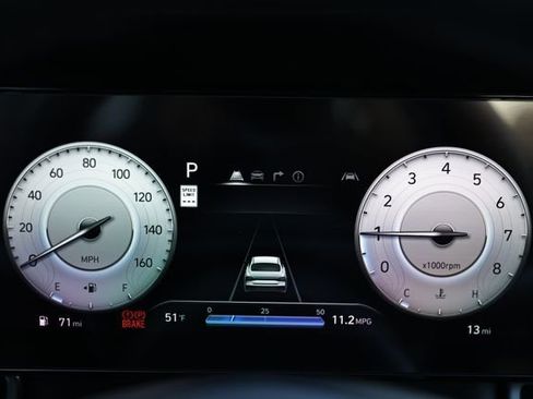 New 2026 Hyundai Elantra Limited image 11