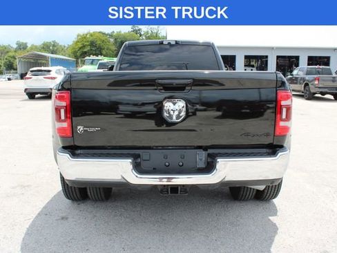 Used 2024 RAM 3500 Big Horn AWD/4WD image 10