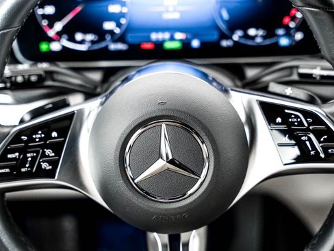 Certified 2025 Mercedes-Benz GLC 350e 4MATIC image 12