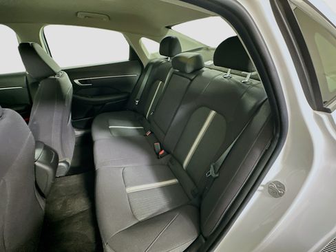 Used 2025 Hyundai Sonata SEL FWD image 27