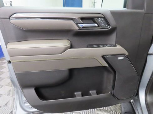 Used 2023 Chevrolet Silverado 1500 ZR2 w/ Technology Package image 75